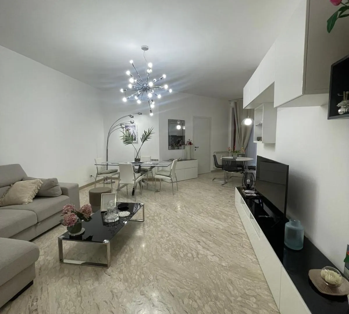 Dama Maria Elena Apartment Rome