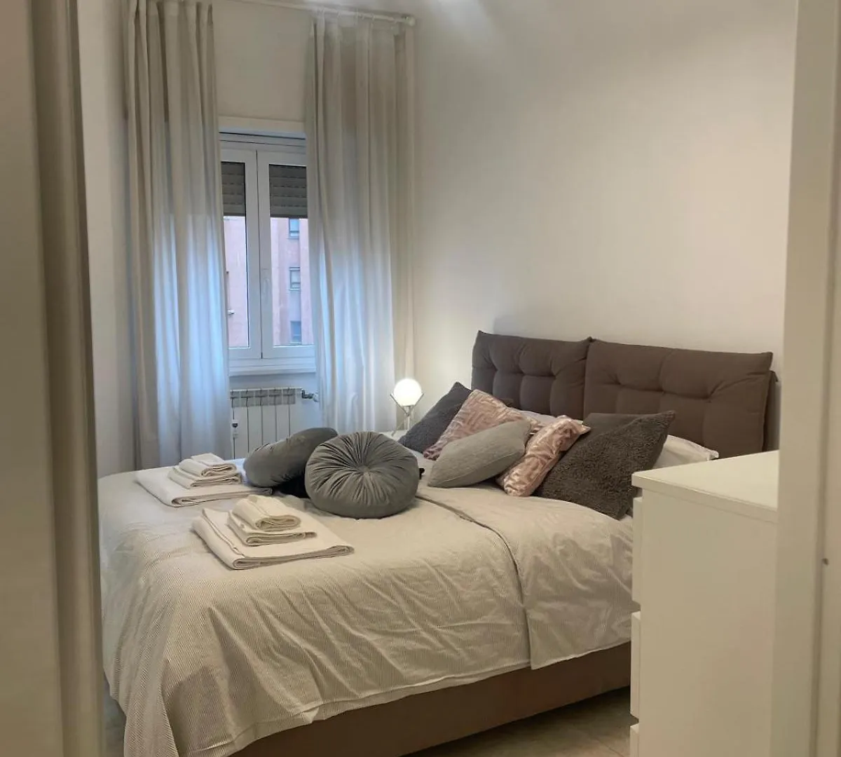 Dama Maria Elena Apartment Rome Italy