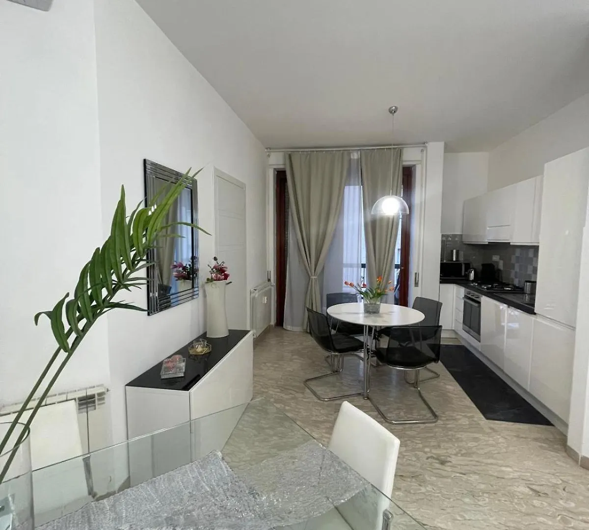 Dama Maria Elena Apartment Rome